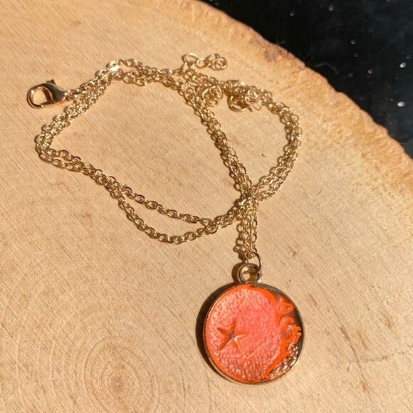 Whimsical Mythical Starfish Nautical Coastal Peach Orange Necaklce - Picture 2 of 3